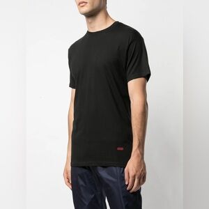 Supreme x Hanes Tagless Tees black shirt red